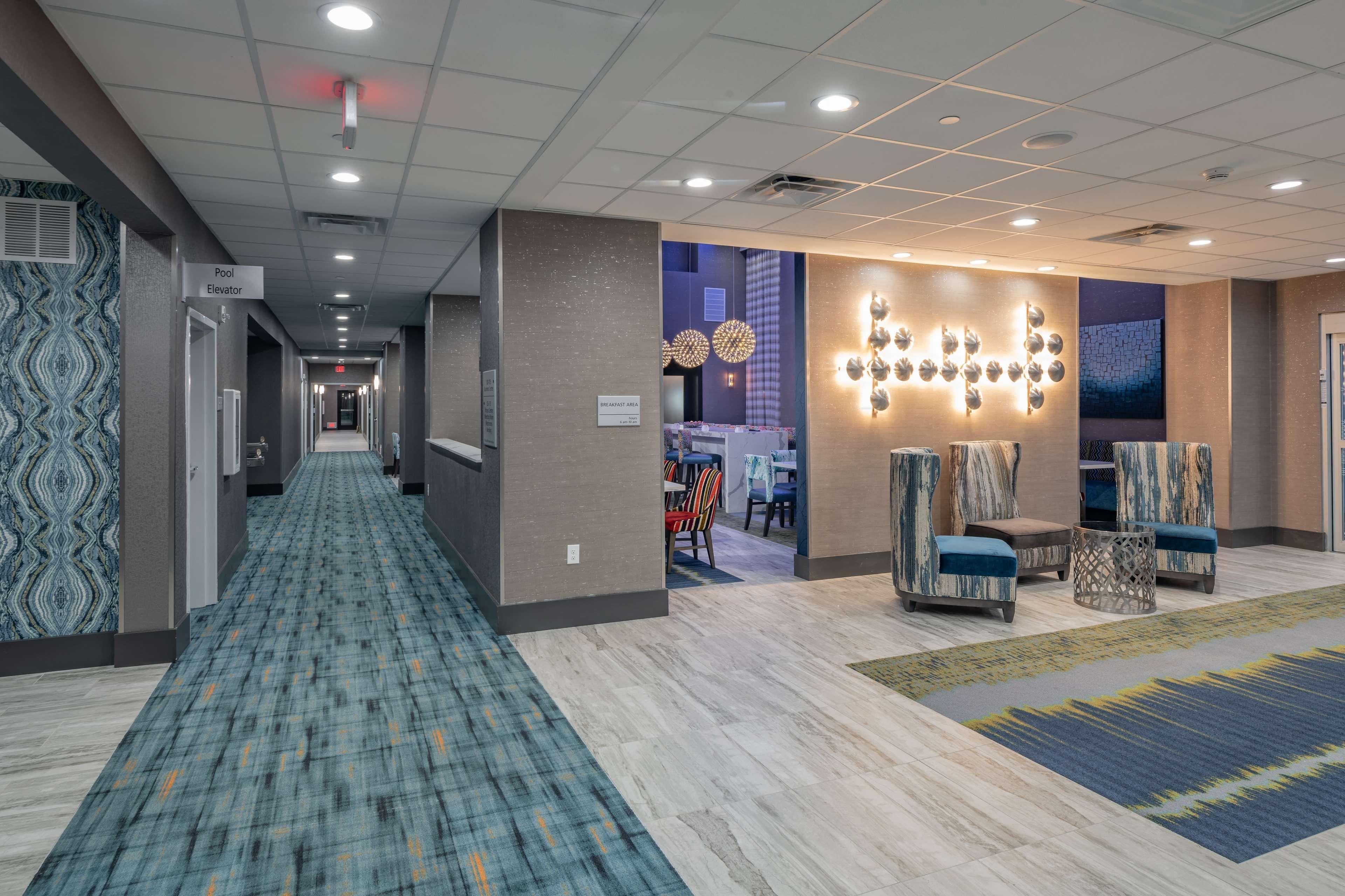 Hampton Inn & Suites Dallas/Plano Central Exterior photo